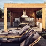 فيلة Errikos Family - Serene Environment And Private Pool, By Zantewize *