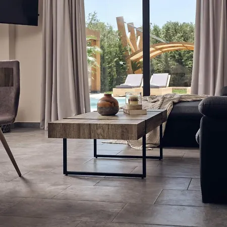 فيلة Errikos Family - Serene Environment And Private Pool, By Zantewize
