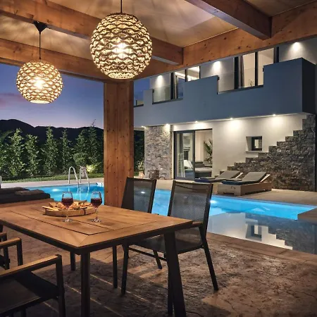 Errikos Family - Serene Environment And Private Pool, By Zantewize *