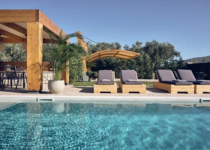 Errikos Family - Serene Environment And Private Pool, By Zantewize * Áyios Kírikos