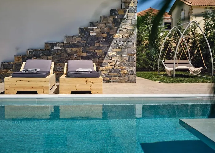 Errikos Family - Serene Environment And Private Pool, By Zantewize *